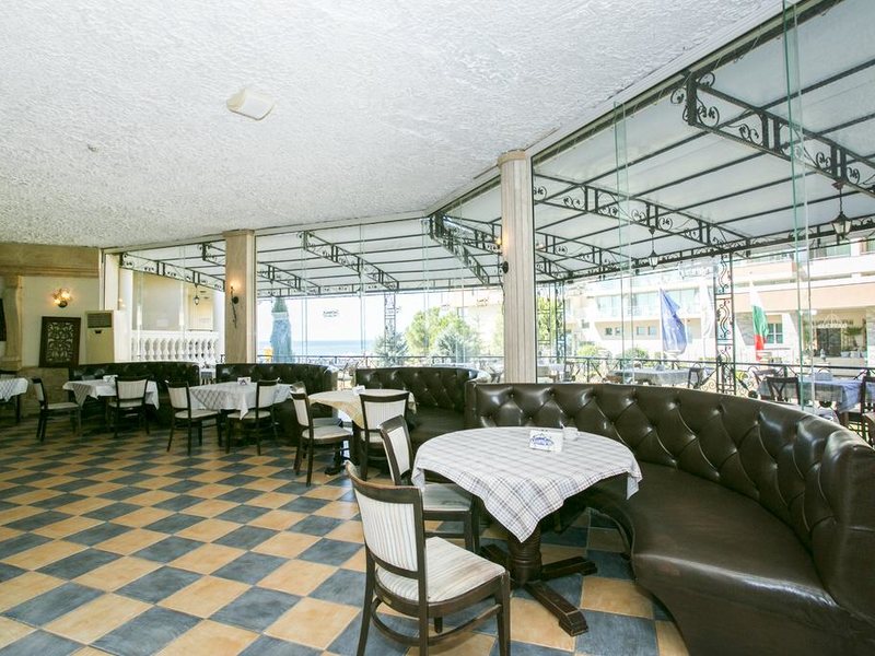 Atrium Beach Hotel & Residence 309619