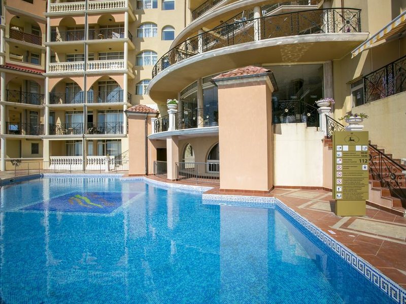 Atrium Beach Hotel & Residence 309620