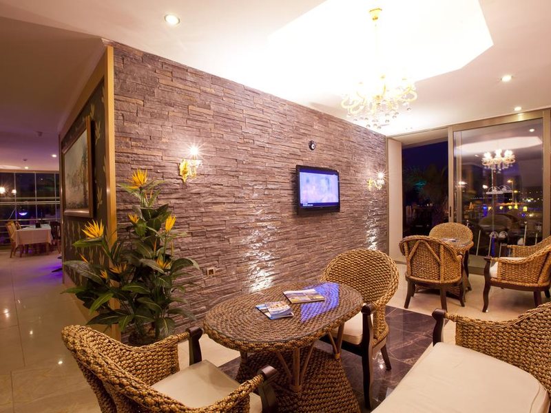 Aurasia Beach Hotel (ех 180924