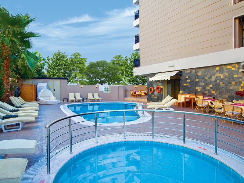 Aurasia Beach Hotel (ех 180934