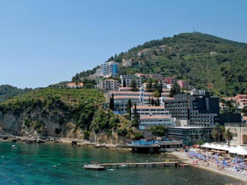 Avala Resort & Villas 71775