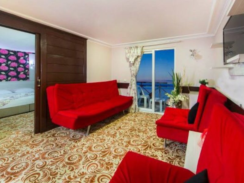 Avalon Beach Hotel 176801