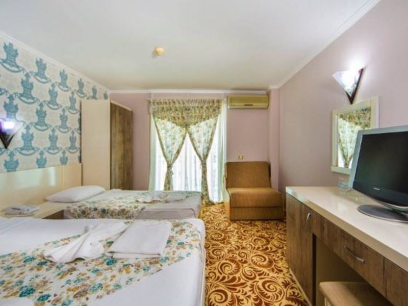 Avalon Beach Hotel 176802