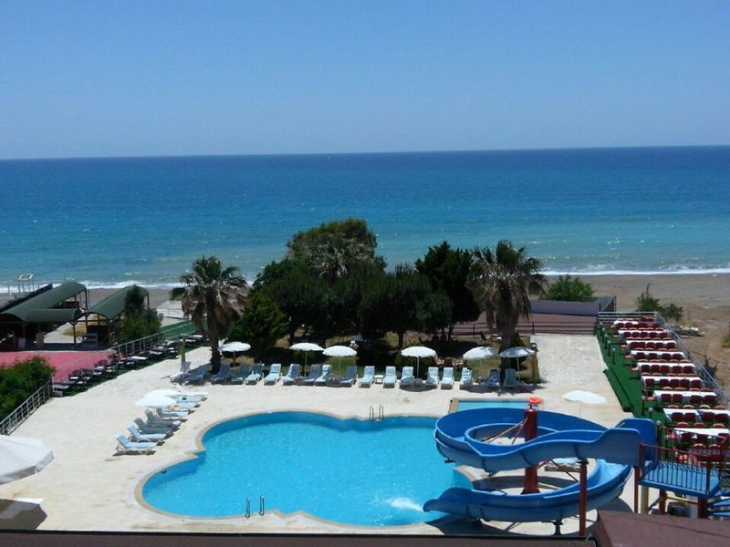 Avalon Beach Hotel 176812