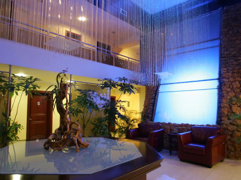 Avalon Hotel 257379
