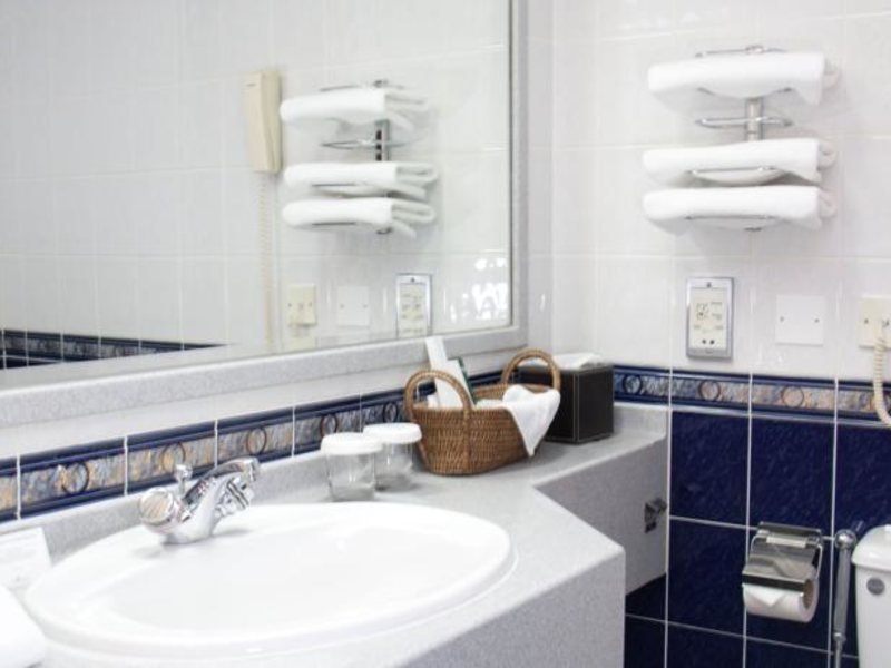 Avari Dubai Hotel 45470