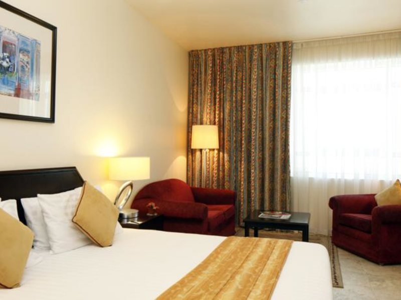 Avari Hotel Apartments Al Barsha 132092