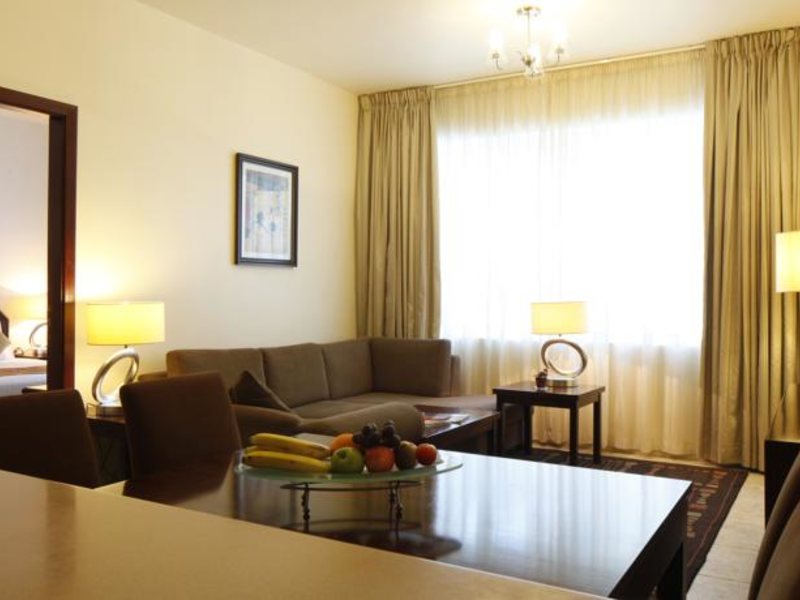 Avari Hotel Apartments Al Barsha 132104