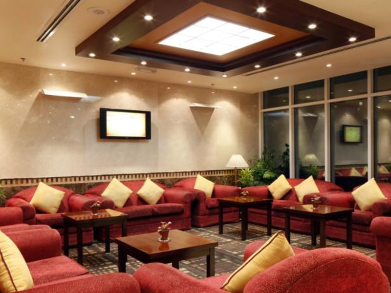 Avari Hotel Apartments Al Barsha 132106