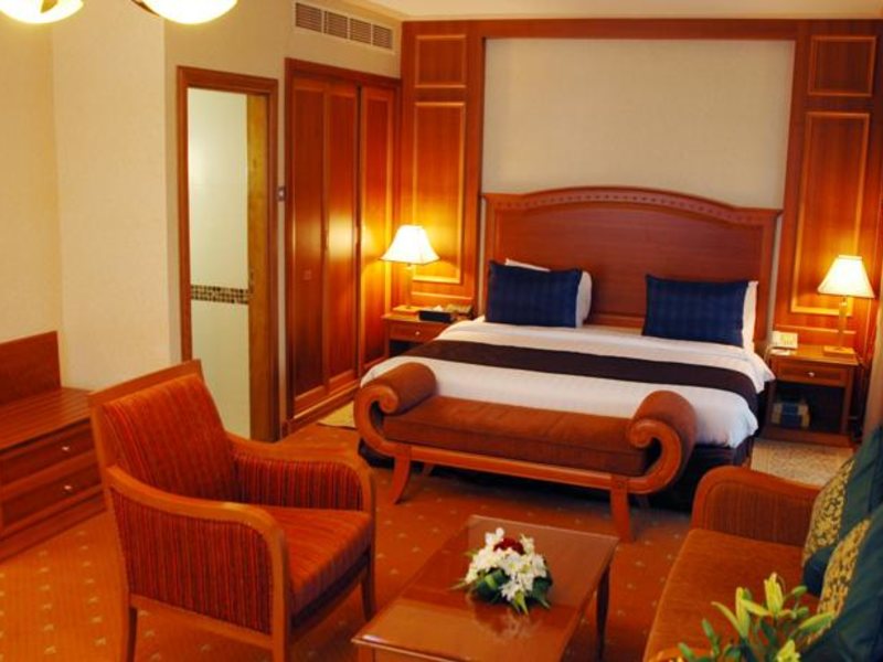 Avenue Hotel (ех 48146