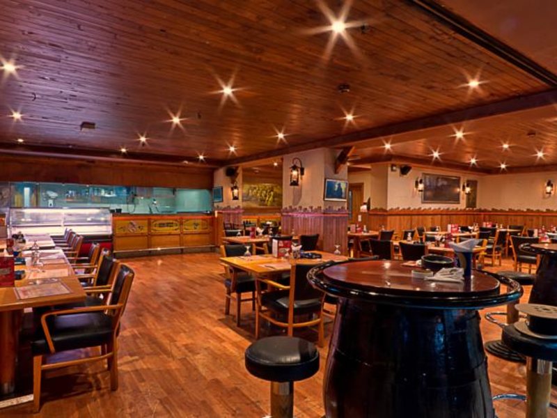 Avenue Hotel (ех 48148