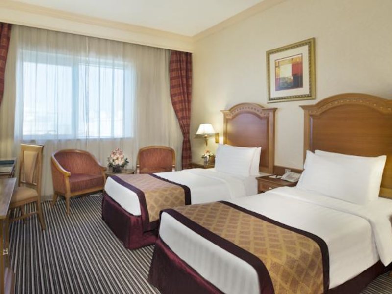 Avenue Hotel (ех 48149