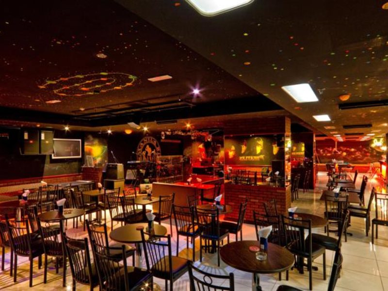 Avenue Hotel (ех 48158