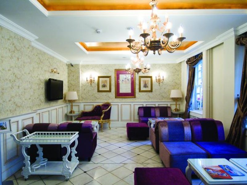 Avicenna Hotel 62904