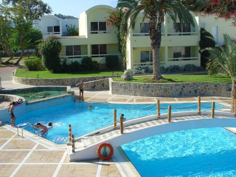 Avra Beach Resort Hotel & Bungalows 84399