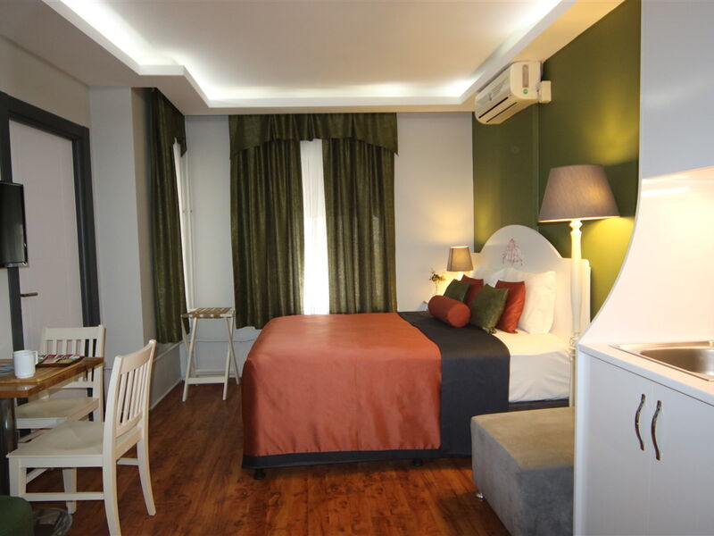 Away Suites Hotel 304970