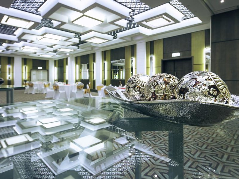 Ayla Bawadi Hotel & Mall 300738