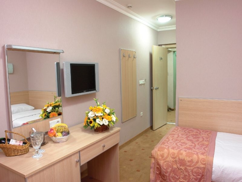 Ayma Hotel 63019