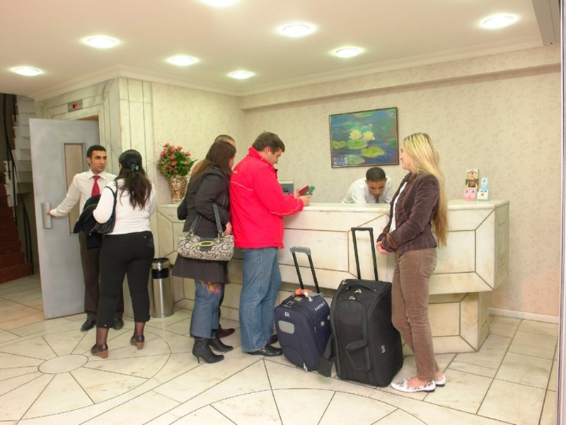 Ayma Hotel 63021
