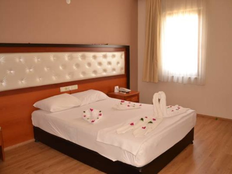 Azalea Apart Hotel  281306