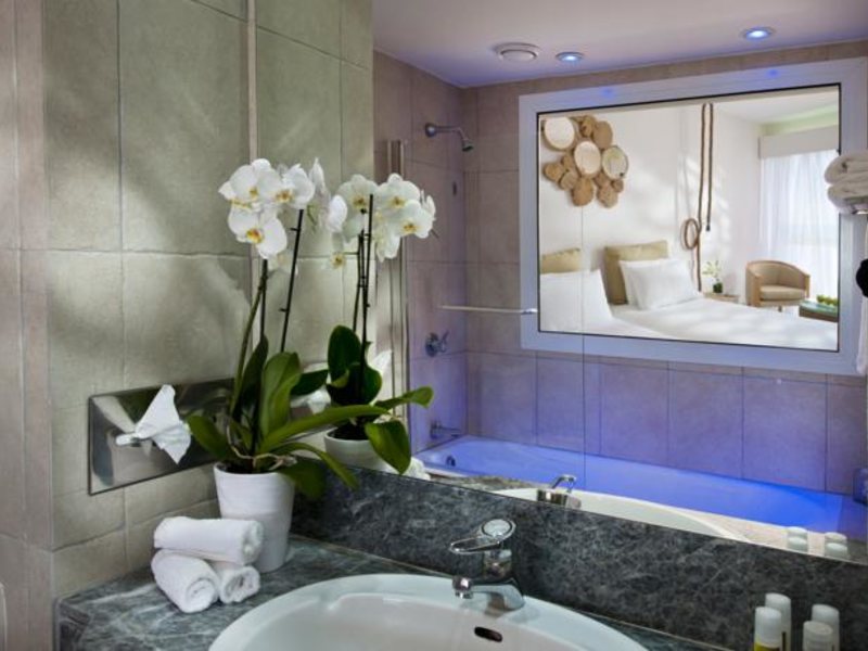 Azia Resort Spa 88213