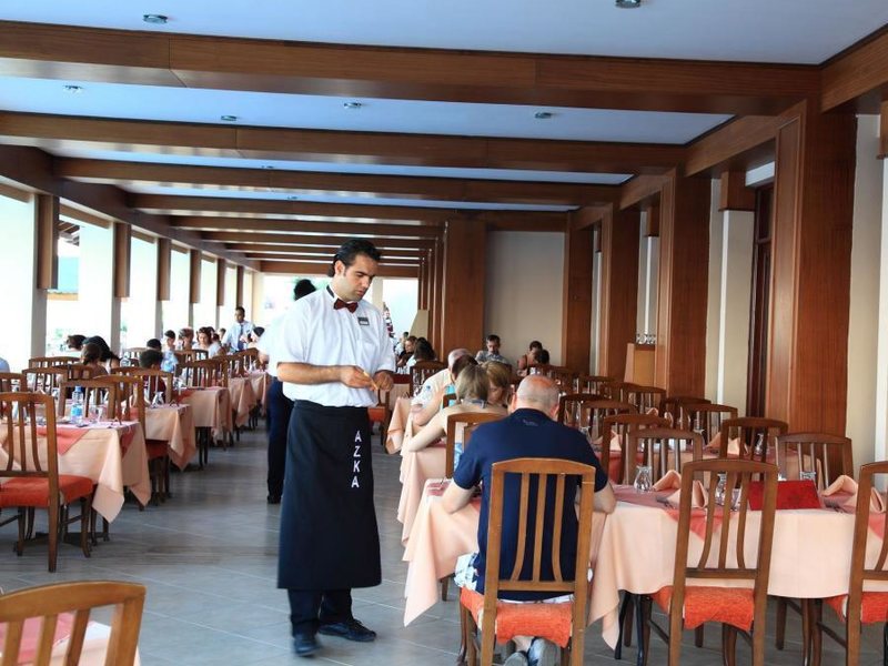 Azka Hotel 39383