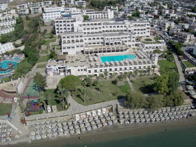Azka Hotel 63044