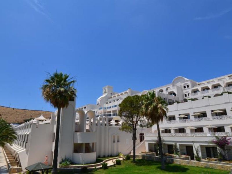 Azka Hotel 63045