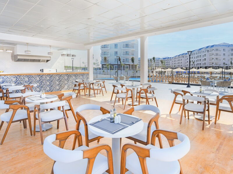 Azur One Eleven Hotel Alamein 328279