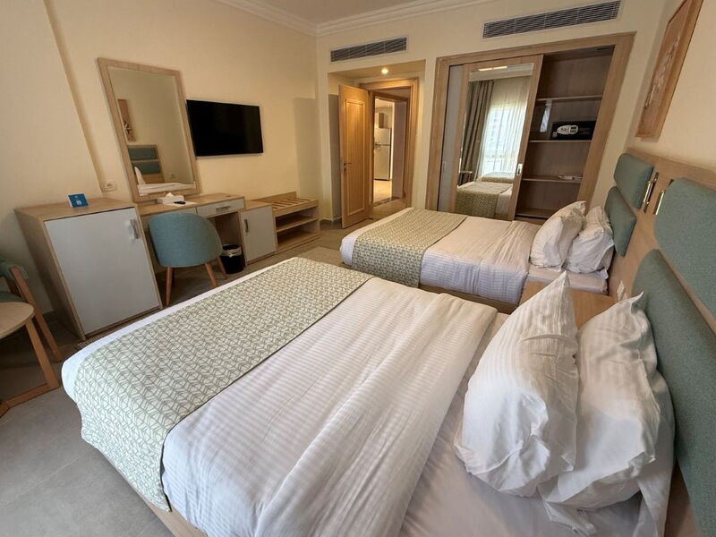 Azur One Eleven Hotel Alamein 328285