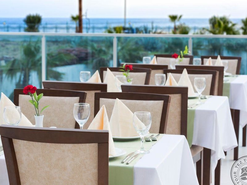 Azur Resort & Spa 293943