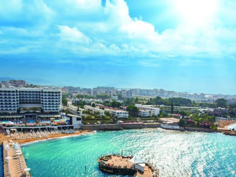 Azura Deluxe Resort & Spa 58621