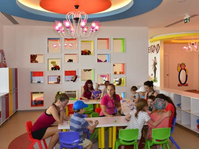 Azura Deluxe Resort & Spa 58631