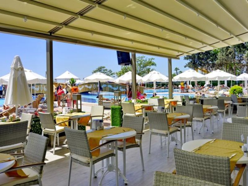 Azura Deluxe Resort & Spa 58644