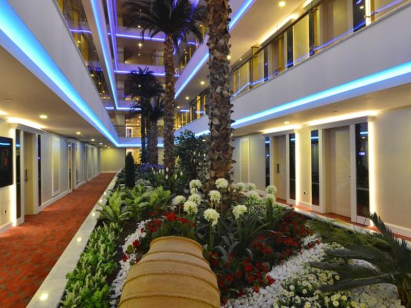 Azura Deluxe Resort & Spa 58645