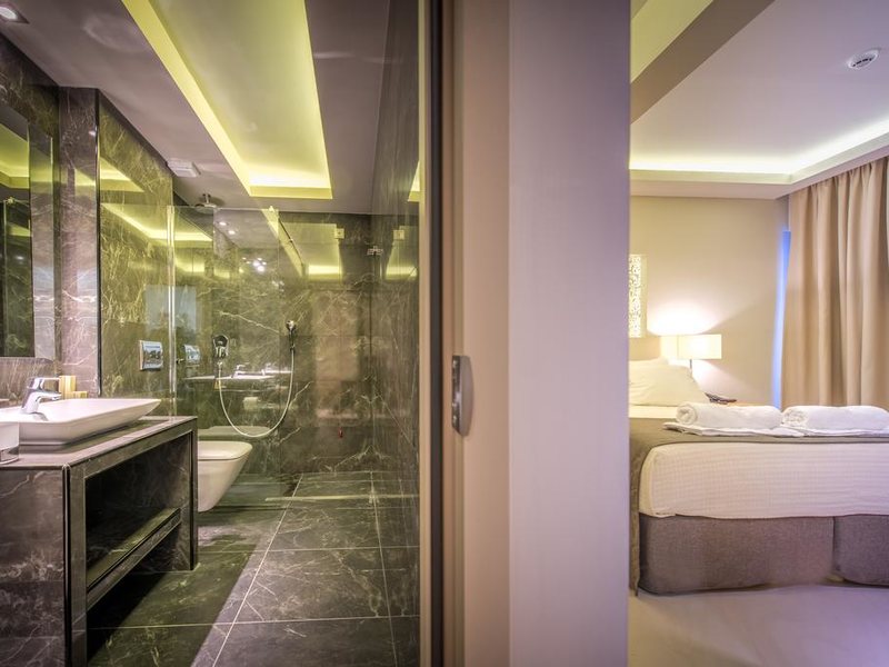 Azure Resort & Spa 305544