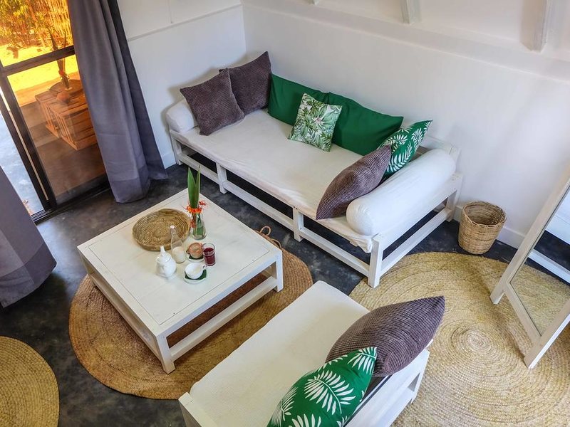 B4 Beach Club 321539