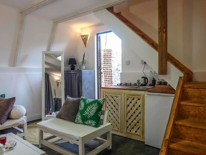 B4 Beach Club 321540