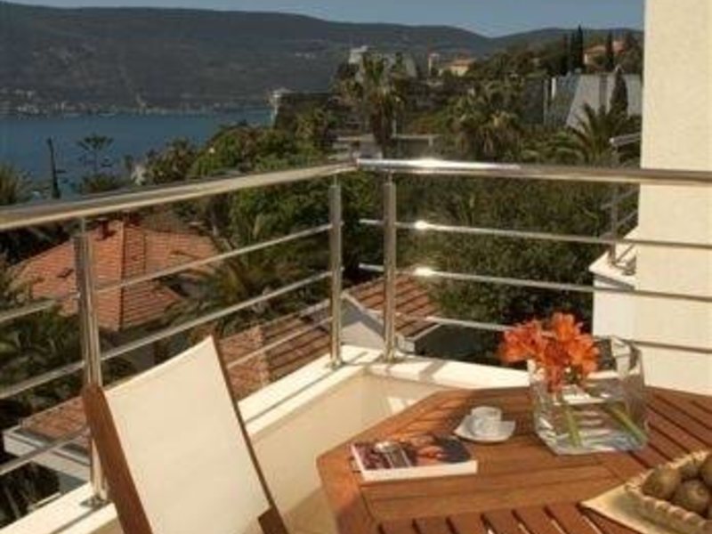 BOKA RESIDENCE 68012