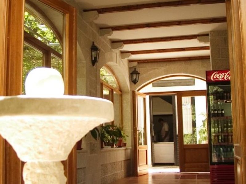 BOKELSKI DVORI 68053