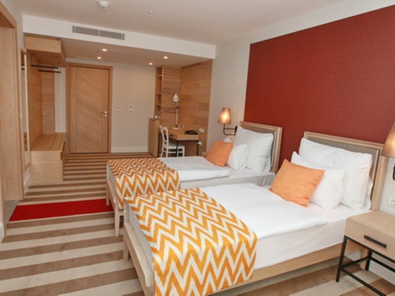 BUDVA HOTEL 68273