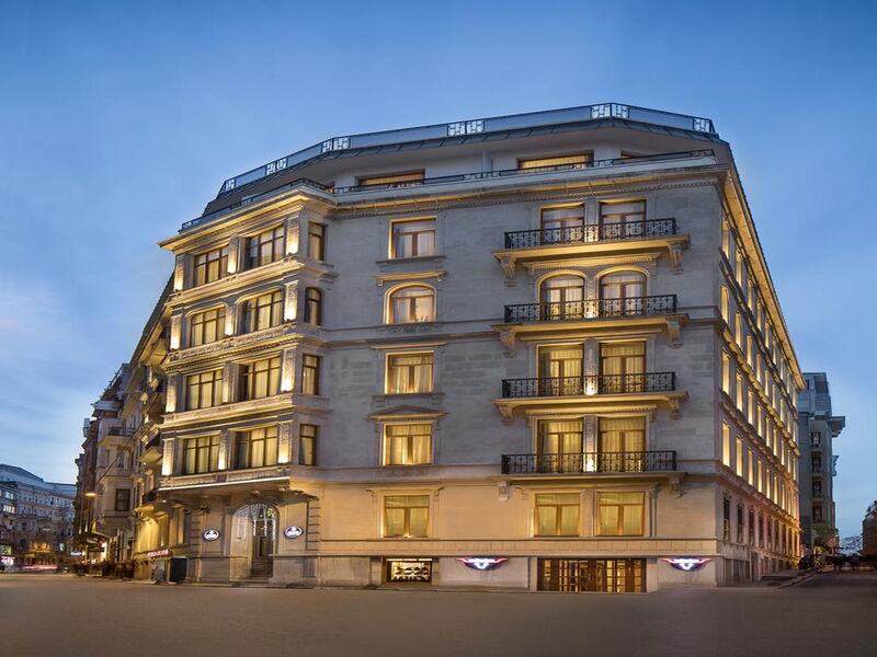 BVS Lush Hotel 281401