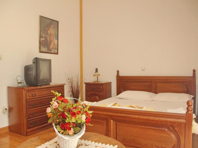 B&V Family resort Budva 307500