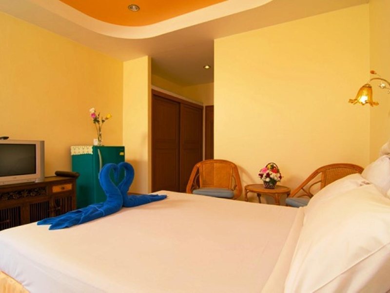 Baan Karon Hill Phuket Resort 197680