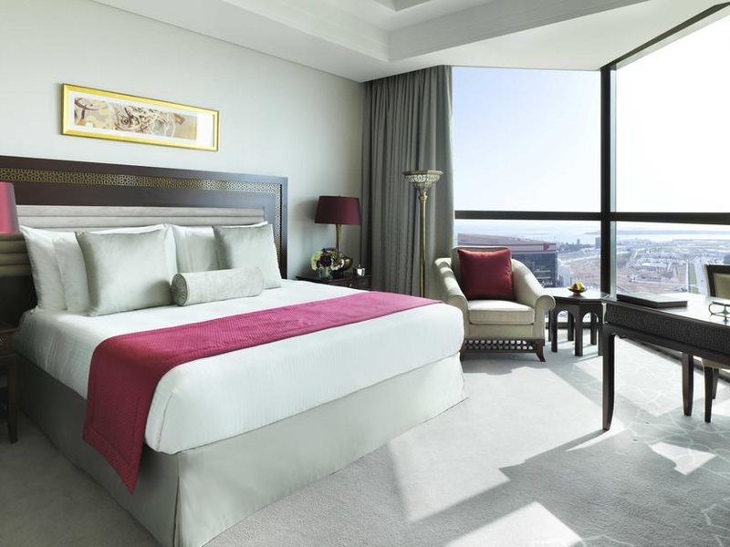 Bab Al Qasr Hotel  203953