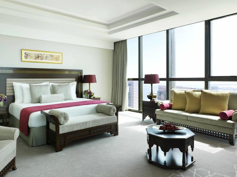 Bab Al Qasr Hotel  203954