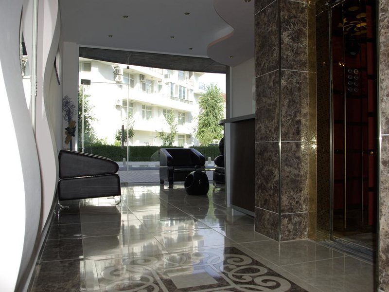 Bahami Residence  163958