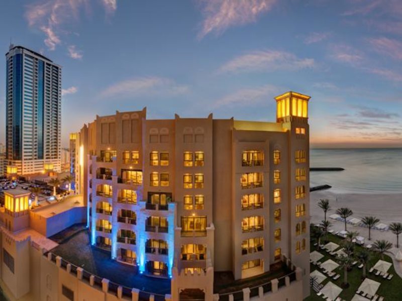 Bahi Ajman Palace Hotel (ех 54211