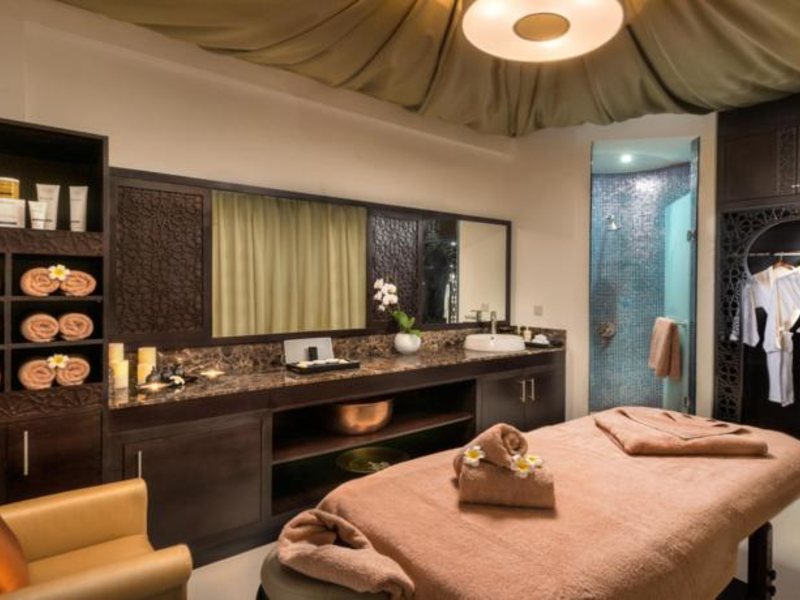 Bahi Ajman Palace Hotel (ех 54231