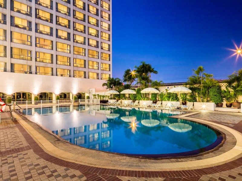 Bangkok Palace Hotel 215700